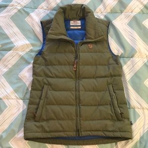 Fjallraven puffer vest